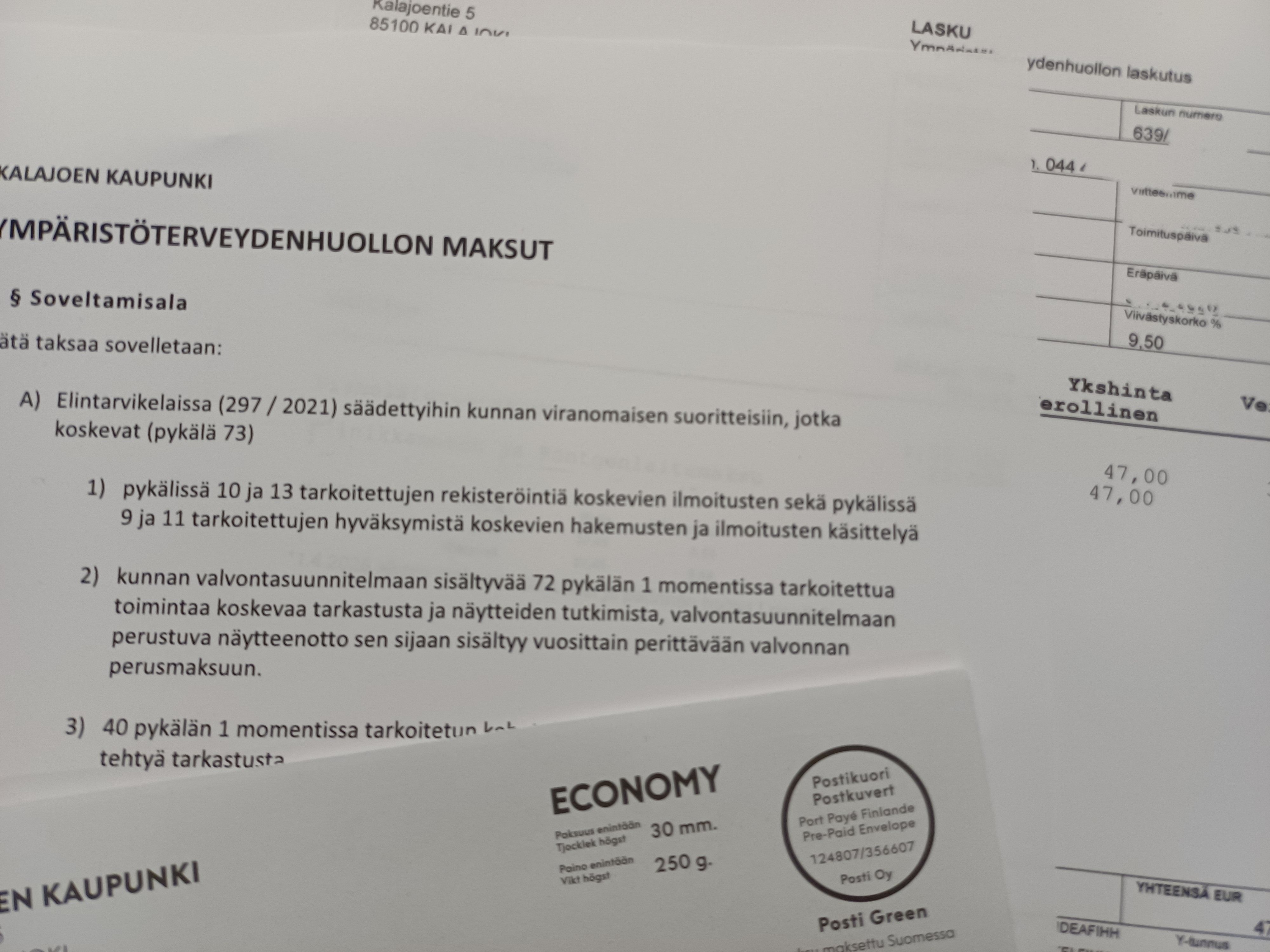 Kuvassa laskutusohjeet, kirjekuori ja lasku