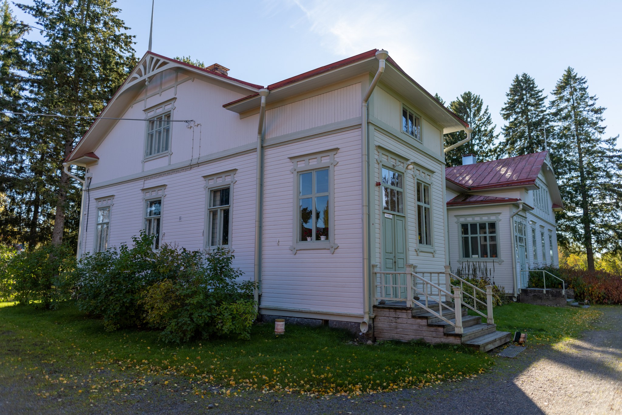 Havulan päärakennus.